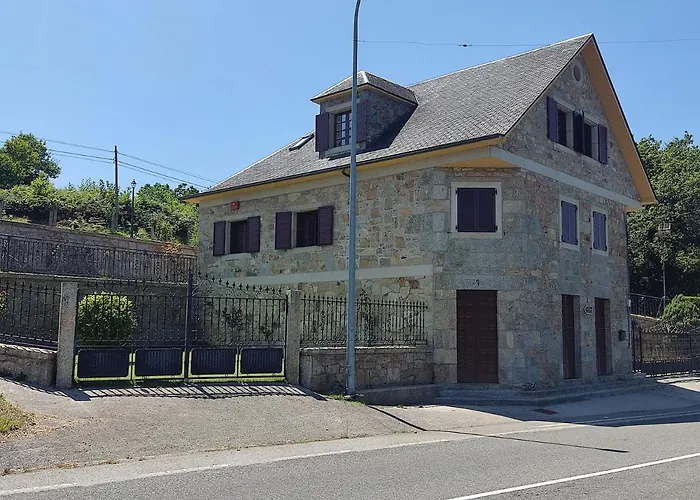 Casa Da Escuela בקתה קלדס דה רייס